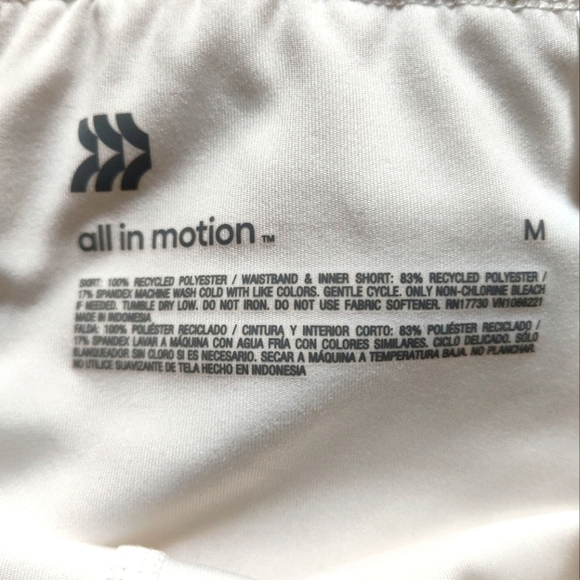 All In Motion White Athletic Mini Skirt | Built In Shorts | Medium - Picture 4 of 5